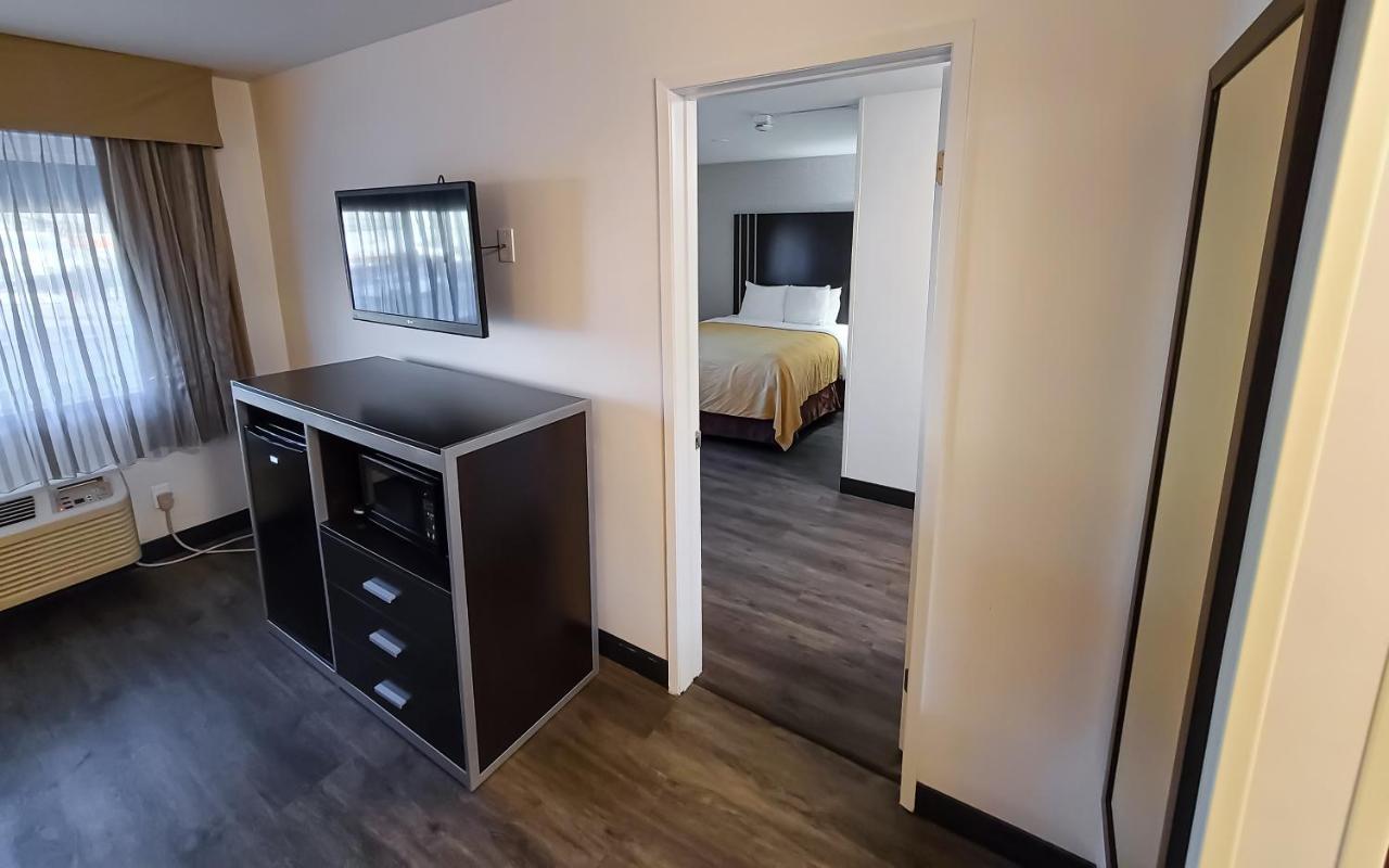 Quality Inn Burbank Airport Экстерьер фото