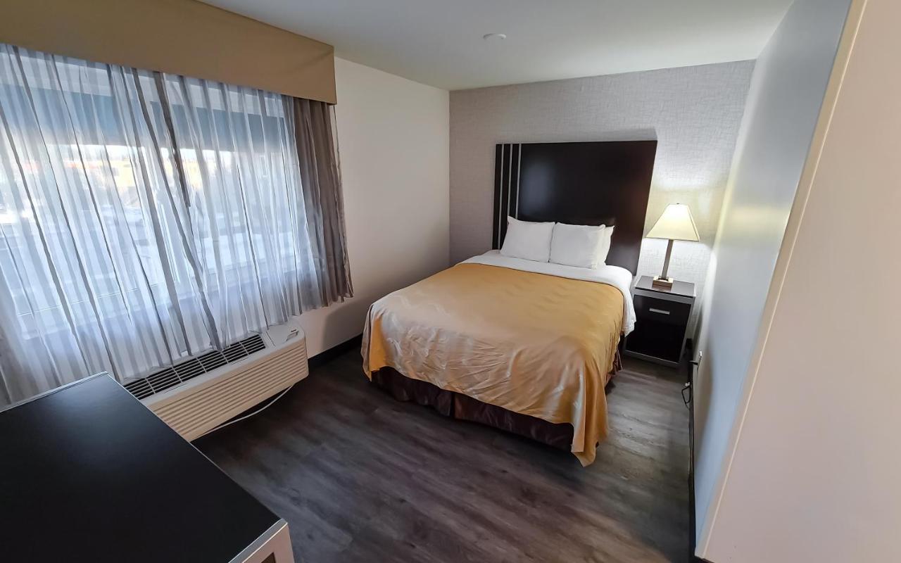 Quality Inn Burbank Airport Экстерьер фото