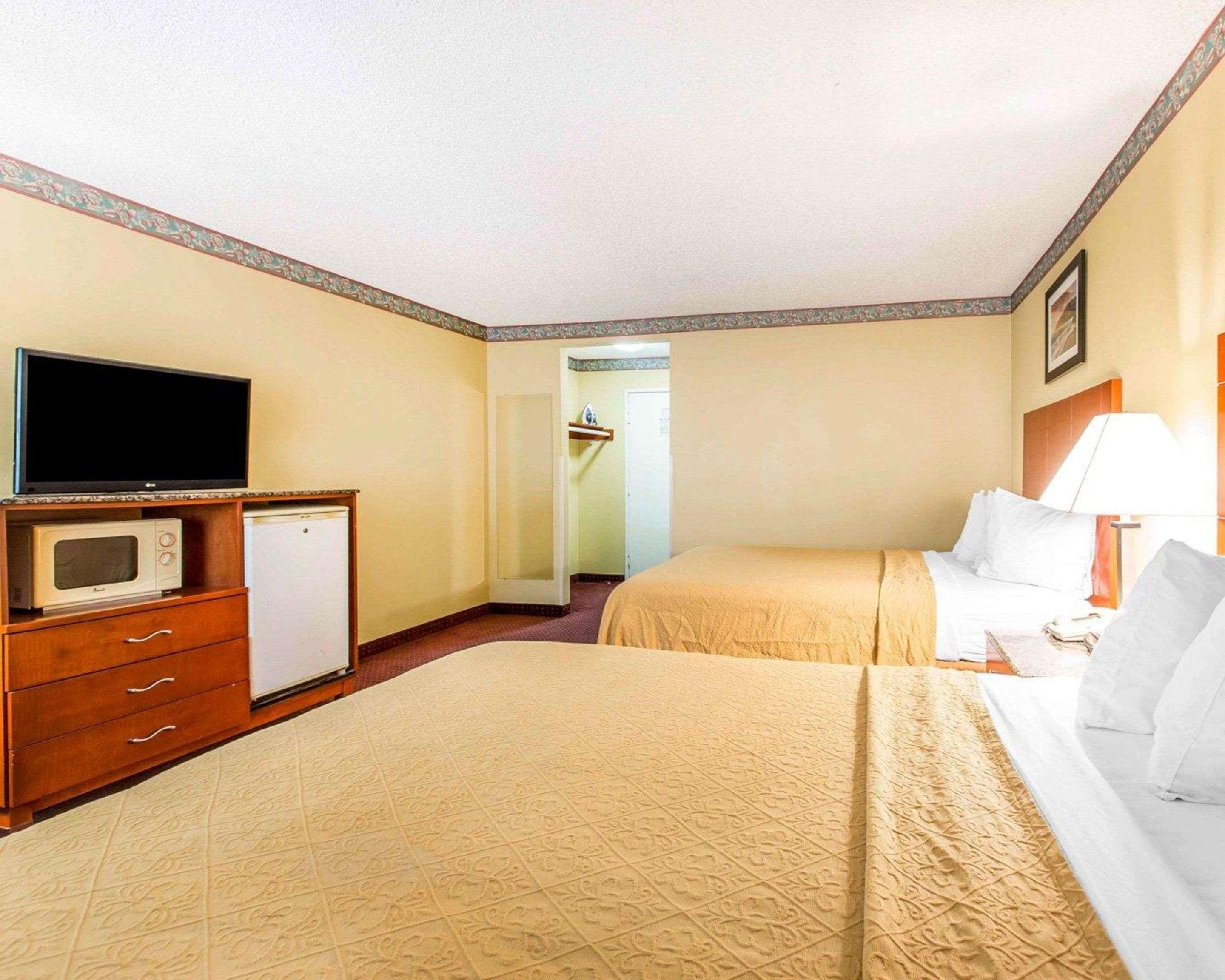 Quality Inn Burbank Airport Экстерьер фото