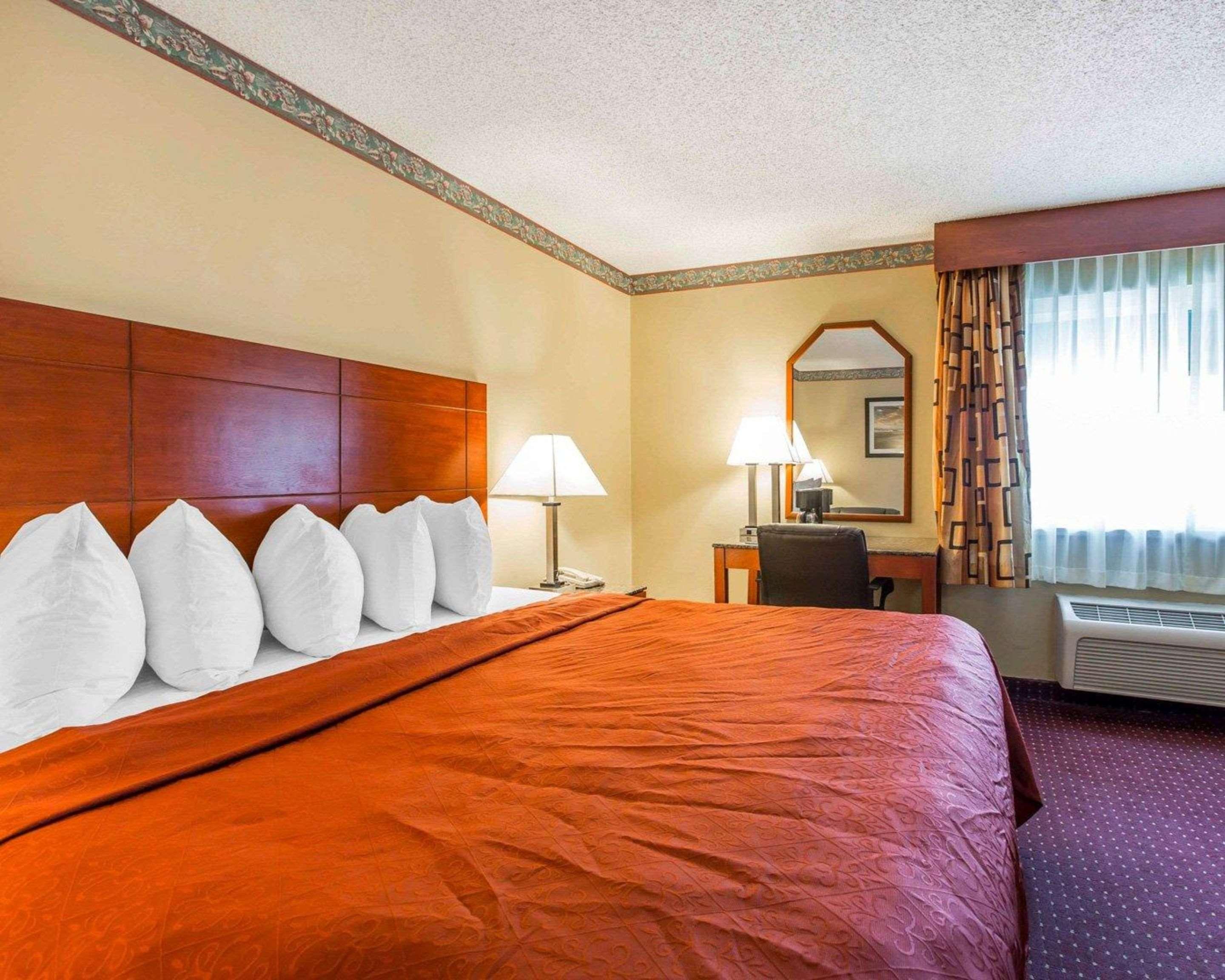 Quality Inn Burbank Airport Экстерьер фото