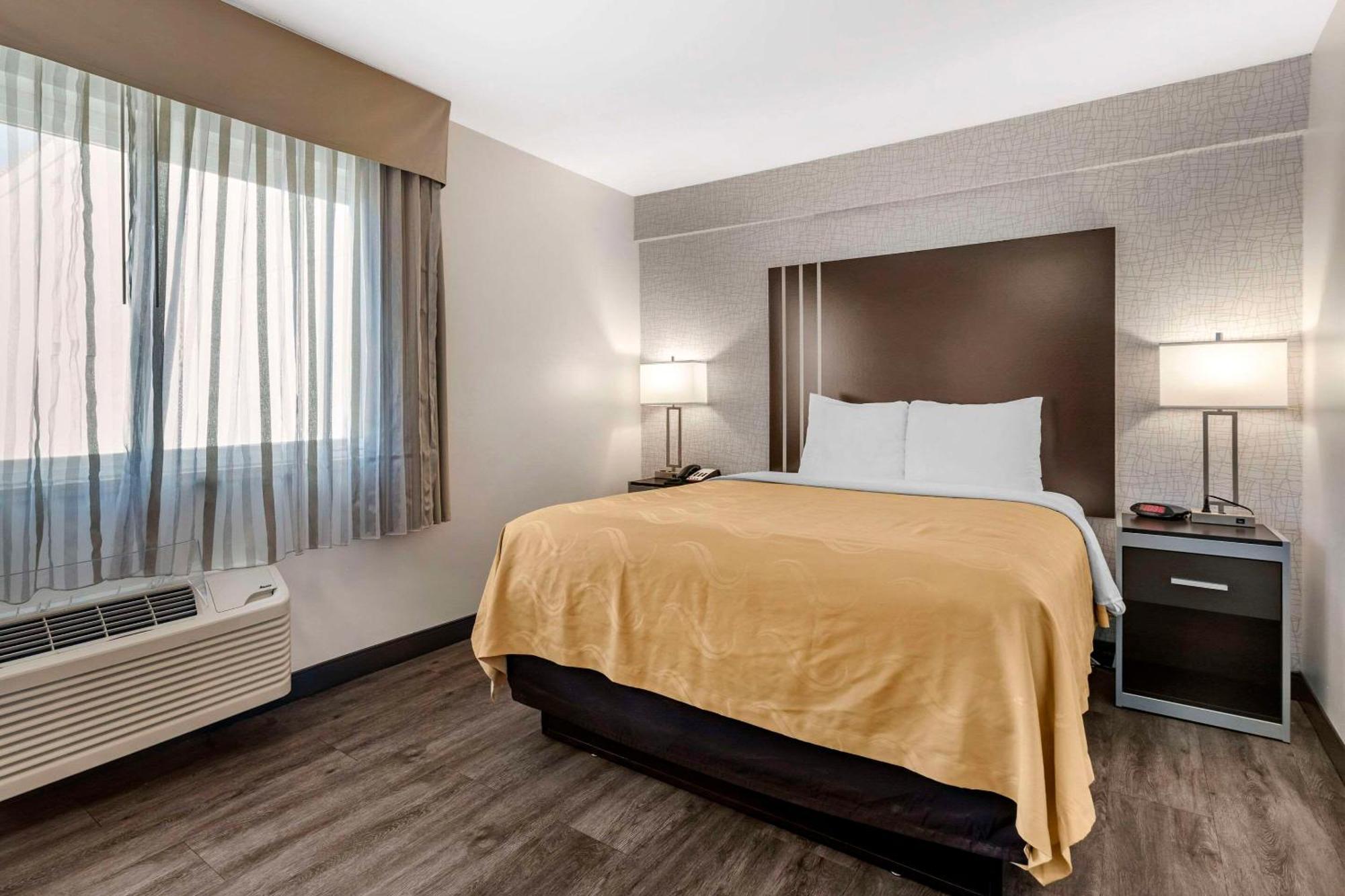 Quality Inn Burbank Airport Экстерьер фото