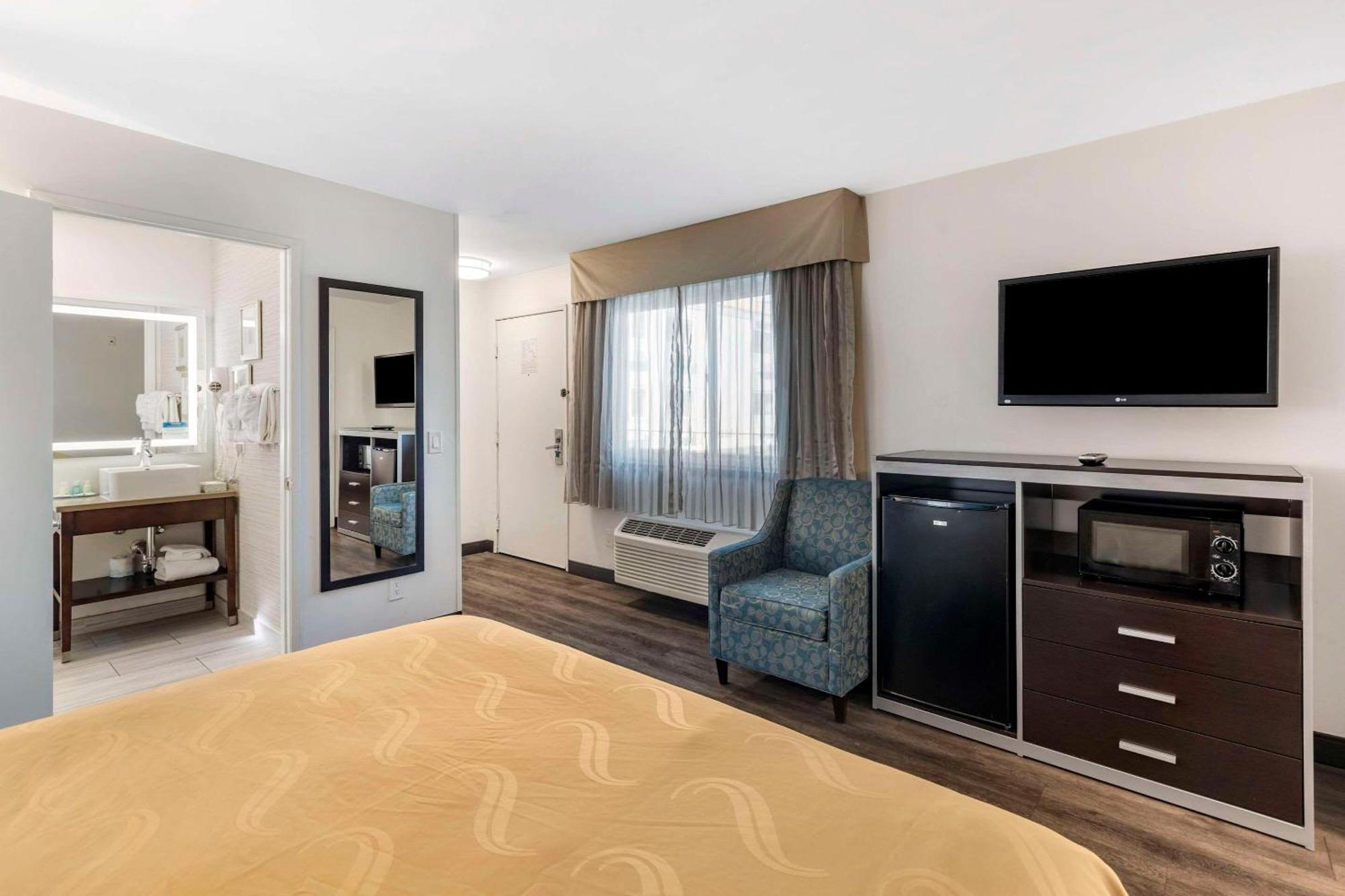 Quality Inn Burbank Airport Экстерьер фото