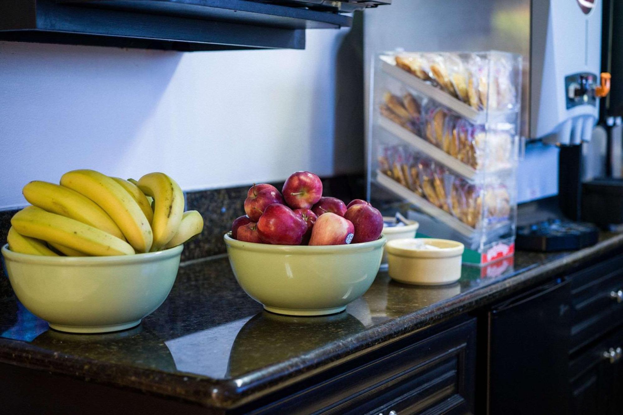 Quality Inn Burbank Airport Экстерьер фото